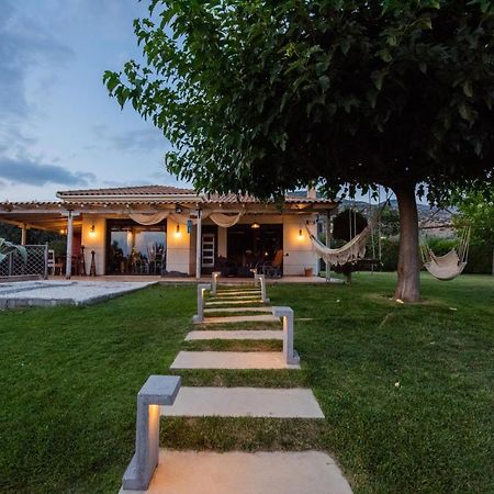 Villa Luxury House In A Farm Volos Exterior foto